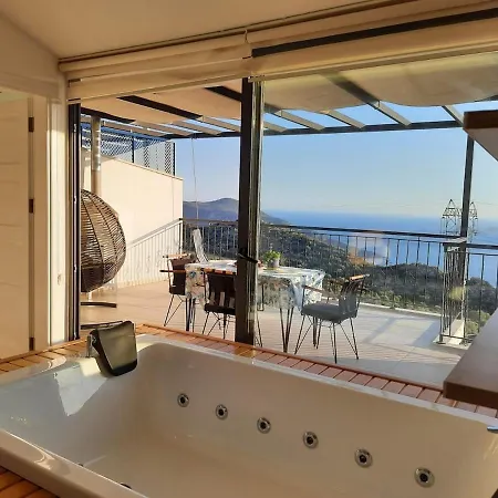 Glennhouse Dom wakacyjny Kaş