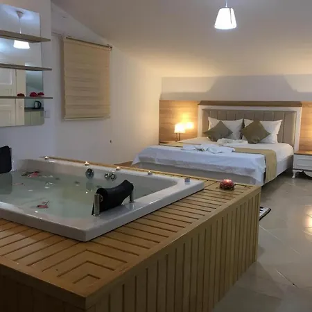 Glennhouse Dom wakacyjny Kaş