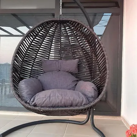 Glennhouse Tatil Evi